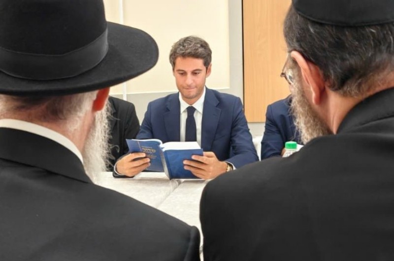 הכוכב הפוליטי של צרפת ביקר יתומים של השלוחים באודסה