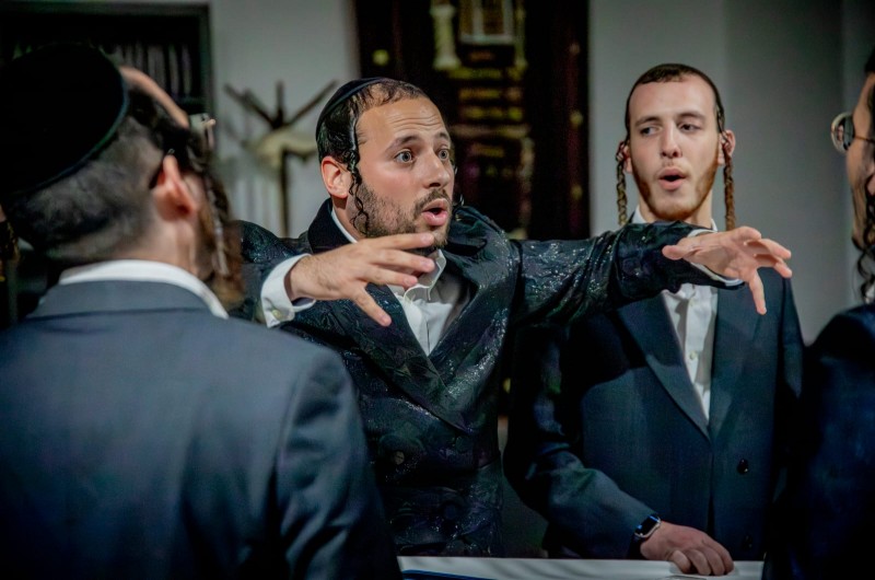 אחרי עשרות שנים: שליח הרבי שיפץ את ביהכנ