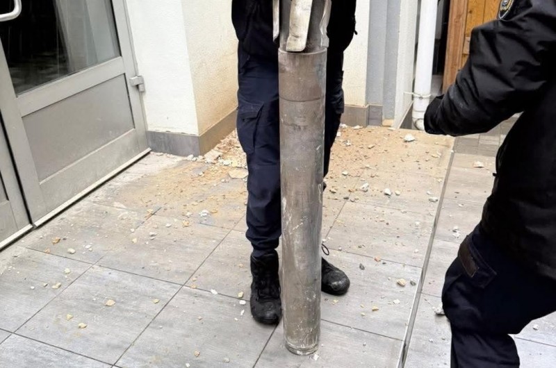 חרסון: רקטה פגעה בגג בית-הכנסת, בנס ללא נפגעים