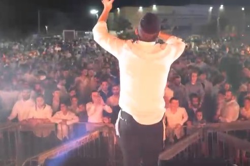 שניאור שיף מגיש קליפ סיכום מההקפות שניות בכפר חב