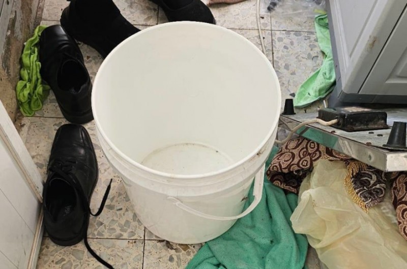 מזעזע: פעוטה טבעה בדלי מים בביתה בירושלים ונפטרה
