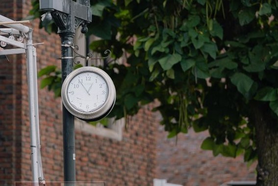 ב-2 בלילה: ישראל עוברת לשעון החורף בין מוצ