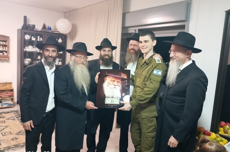 פדוי השבי הרקין גילה דבר מדהים בדולר מהרבי שהוענק לו