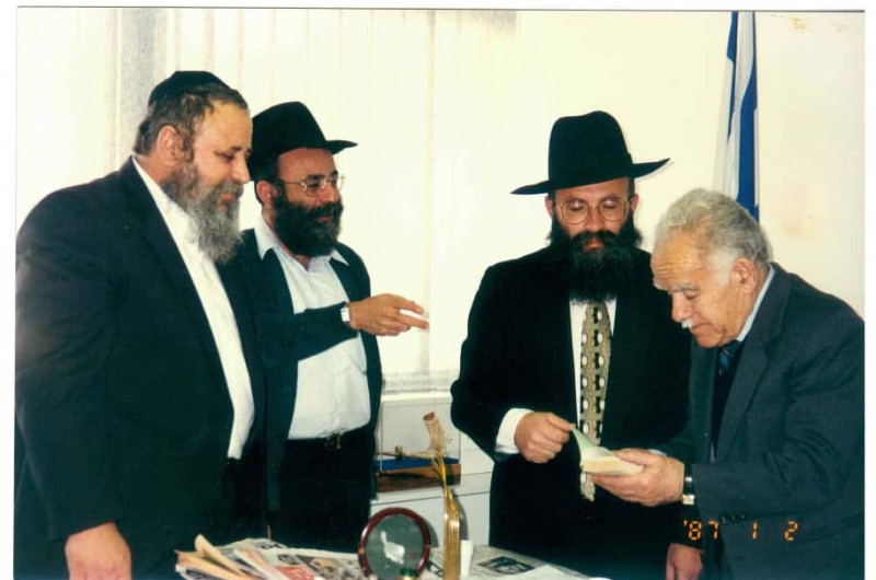 בערקה, האיש והאגדה: לזכרו של הדובר שקידש שם ליובאוויטש כל חייו