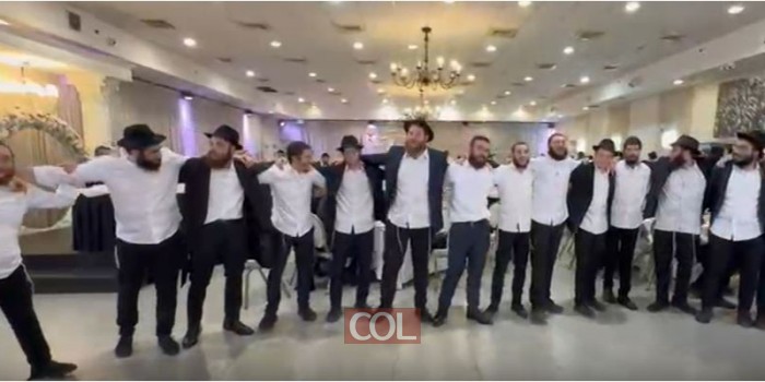 ריקודי השמחה הלילה באולם האירועים בכפר חב