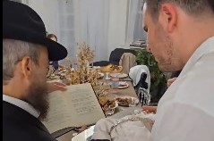 בגיל חודש ימים: פדיון הבן לרך הנולד בבית חב