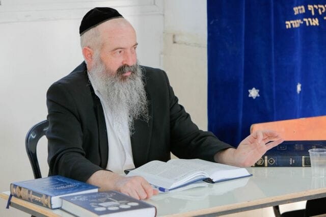 פתח־תקווה: צוות ישיבת 