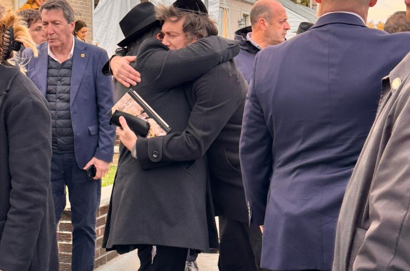 לפני שבת: נשיא ארגנטינה חאבייר מיליי הגיע לאוהל הק'