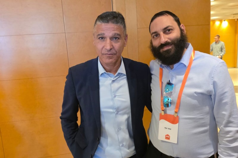 יועץ המשכנתאות ואיש הפיננסים החב