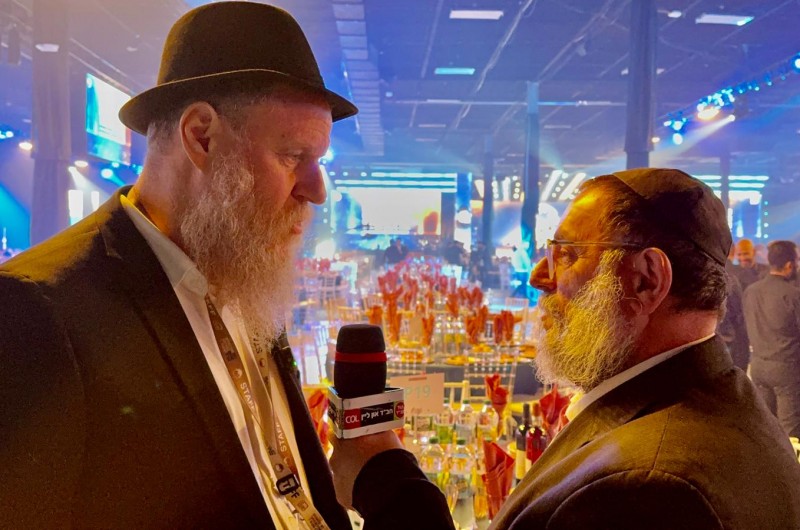 מה חושב המוזיקאי החב