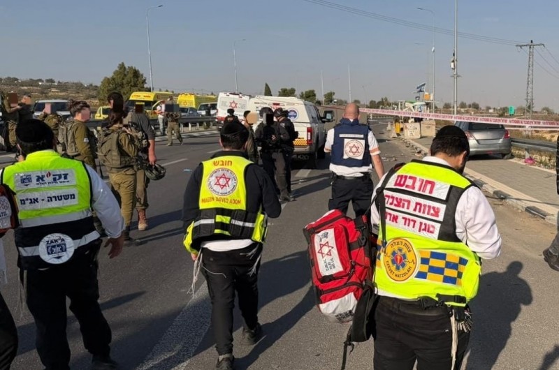 בפיגוע בצומת הגוש: אחד נרצח הי