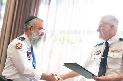 הרב דוד סלאווין משלוחי חב