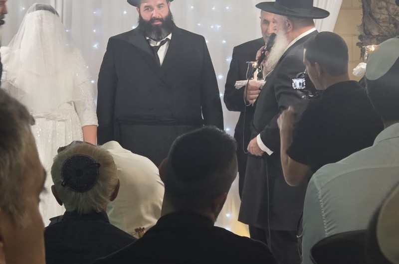 הערב בבת ים: חתונת ספיר-מוזגורשוילי