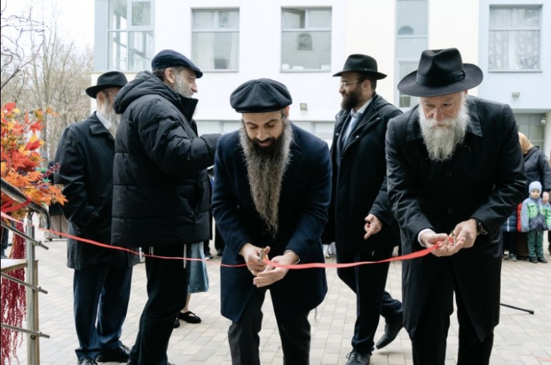 חגיגה בבית היתומים במוסקבה: נפתח בניין הפנימייה ששופץ מחדש