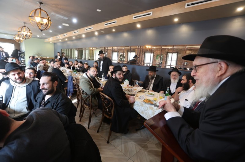 האירוע של השלוחים והמקורבים מצרפת - במהלך הכינוס העולמי