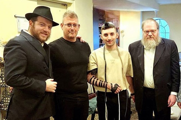 ההבטחה מומשה: מתן אנגרסט הגיע לחב