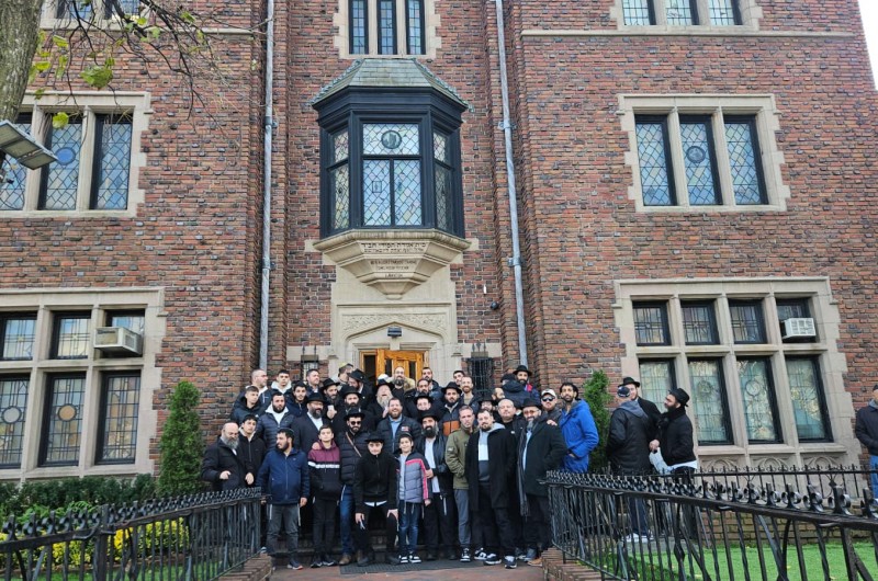 כ-40 מתפללי בית הכנסת לצעירים בנחלת הר חב