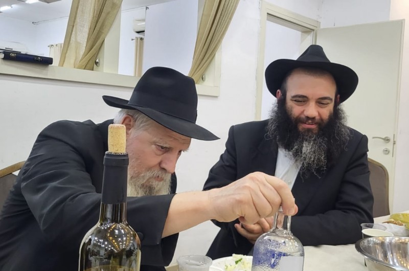 שליח הרבי בדרבנט שבהרי הקווקז - הרב עובדיה איסקוב, השתתתף והתוועד לרגל חג הגאולה יו