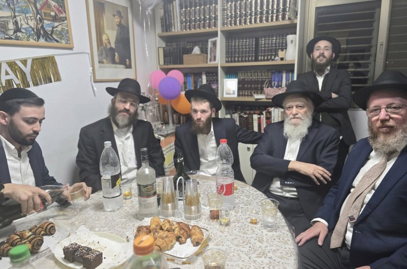 במזל טוב: שמחת ה'לחיים' של התמים שבתאי זליקוביץ' בן ר' יוסי זליקוביץ' ממירון, עב