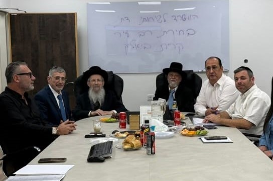 בדרך למינוי מנהיג רוחני: רבה החב