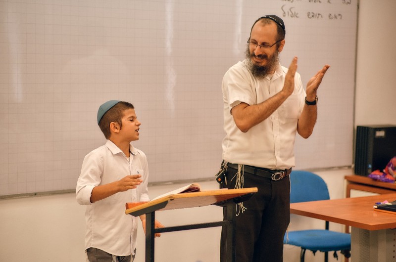 ר' שמעון שוורץ נבחר ל'מורה המצטיין' של נוף הגליל