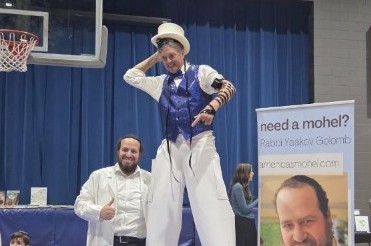 הרב יעקב גולומב, מוהל חב