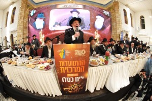 שידור חי ב-COL: ההתוועדות המרכזית י״ט כסלו בכפר חב״ד