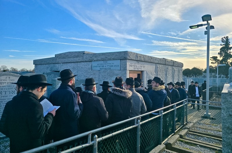 ראש השנה לחסידות באוהל הק': הכנה, פ