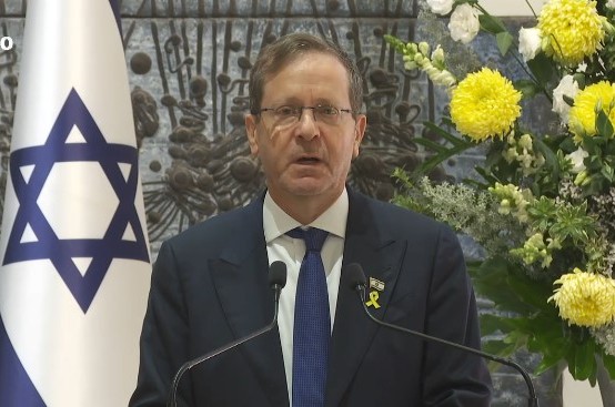 נשיא המדינה עצר את נאומו ואיחל לנס ליהודי אוסטרליה