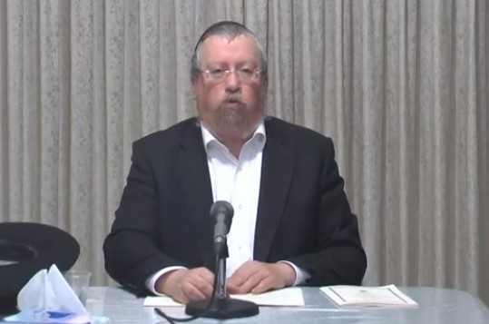 חנוכה: הנרות שהופכים את החושך הגדול לאור גדול | צפו