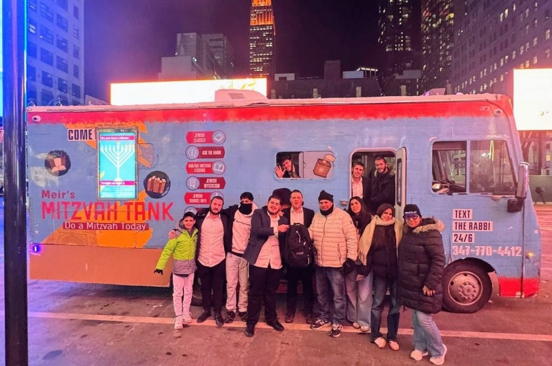 משפחה ישראלית איבדה תיק עם 15 דרכונים. איך הסתיים?