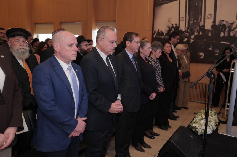 הבוקר: ירושלים וסידני התאחדו בטקס זיכרון והדלקת נרות