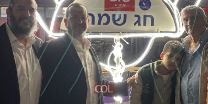 הדלקת חנוכייה במרכז ביג קסטינה ע