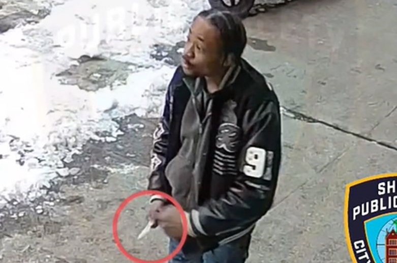 האנטישמי שדקר יהודי בקראון הייטס הסגיר עצמו 