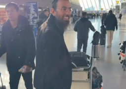 שלוחים סטורי: השליח הרב טביב ודודי קפלר חוזרים לטייוואן לקראת שבת ומקוים שבמכס הכל יעבור בשלום