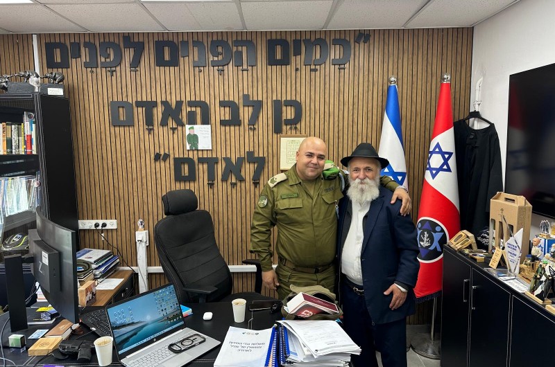 מבצע חנוכה באויר בים וביבשה