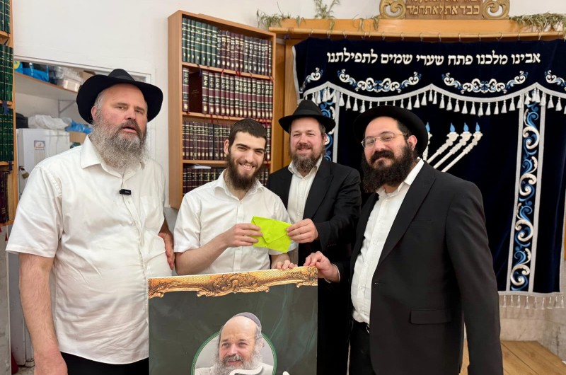 'האברך המצטיין': כולל אברכים של חב