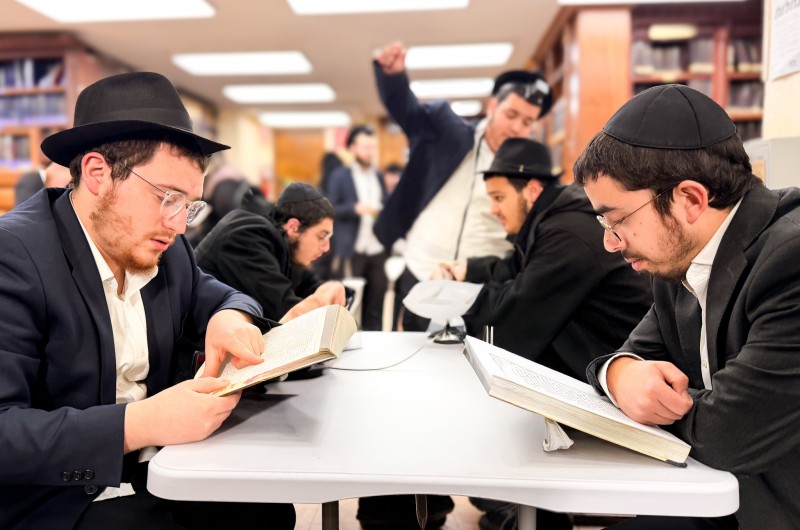 הגלריה השבועית מתלמידי ה'קבוצה' ב-770 \ צפו