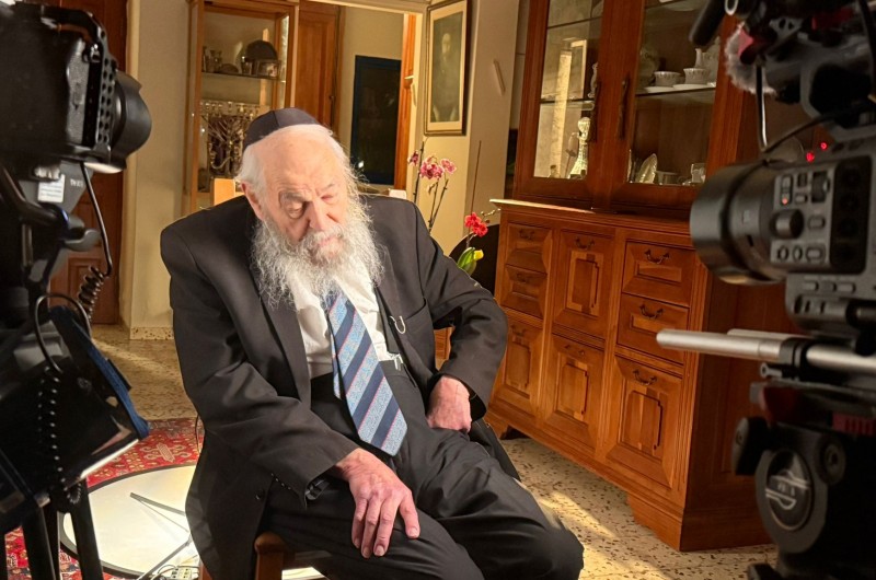 חברת המדיה החב