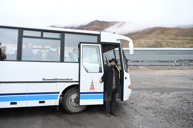 מדהים: הצלם מאיר אלפסי תיעד את האאי הנטוש איי פרמידן