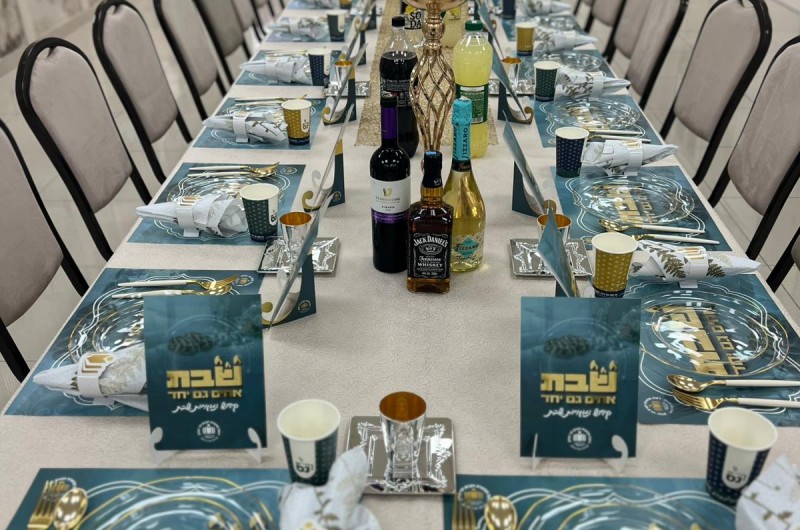 השבת ההיסטורית של 'תפארת זקנים': אלפים התכוננו לי' שבט