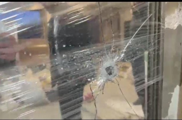 ביתו של השליח בקריבוי-רוג שבאוקראינה הופגז, ניצל בנס