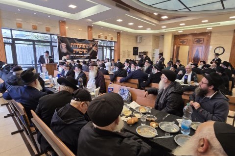 התוועדות י' שבט ייחודית לזקני אנ