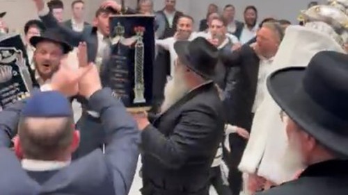 שמחה גדולה בחב