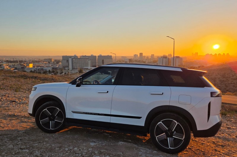 הג'אקו 7 הוא ג'יפון יפה, מראה מעולה ותכונות מושלמות