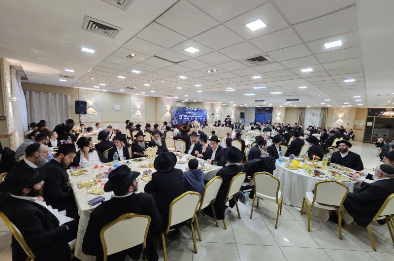 הרב עובדיה יוסף דיבר בשבח תקנת הרבי ללימוד רמב