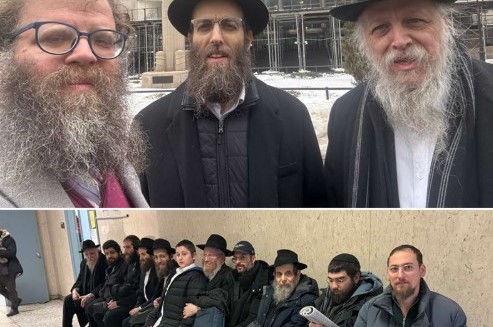 תומכים מקראון הייטס הגיעו להגן על ביכנ