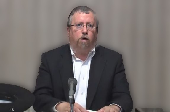 פורים של הילדים: עקרונות החינוך במשנת הרבי (ד)