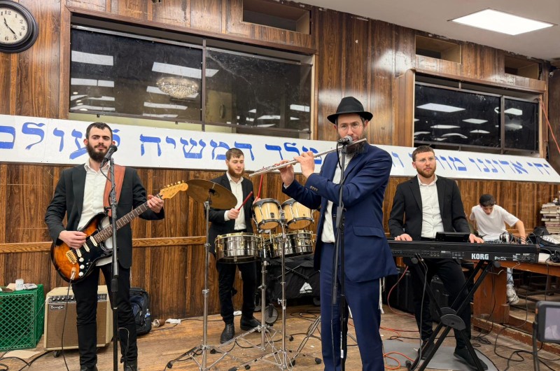 התזמורת ב'בית חיינו': בני משפחת פיאמנטה, בניו של המוסיקאי החב