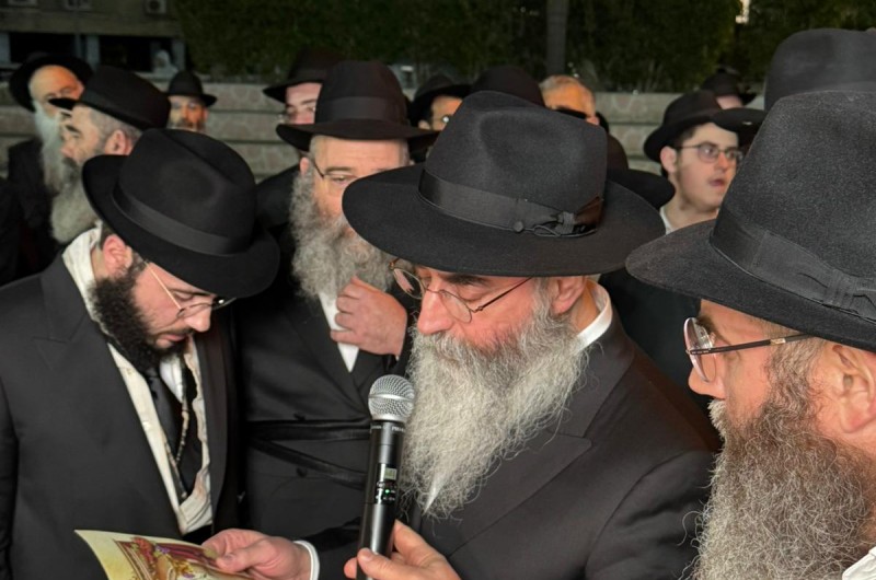 חתונה בצל מלחמה: חתונת זילברשטרום-וולף בנחל'ה